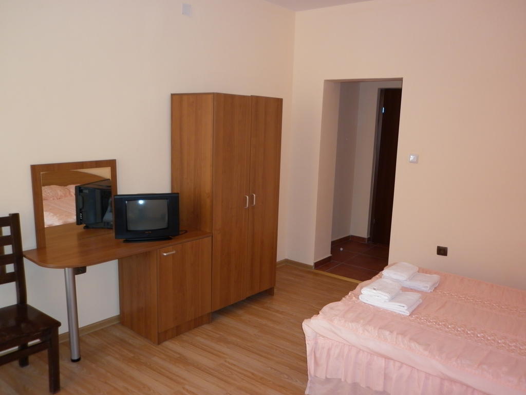 Ivanova Cheshma Guest House Varna Quarto foto